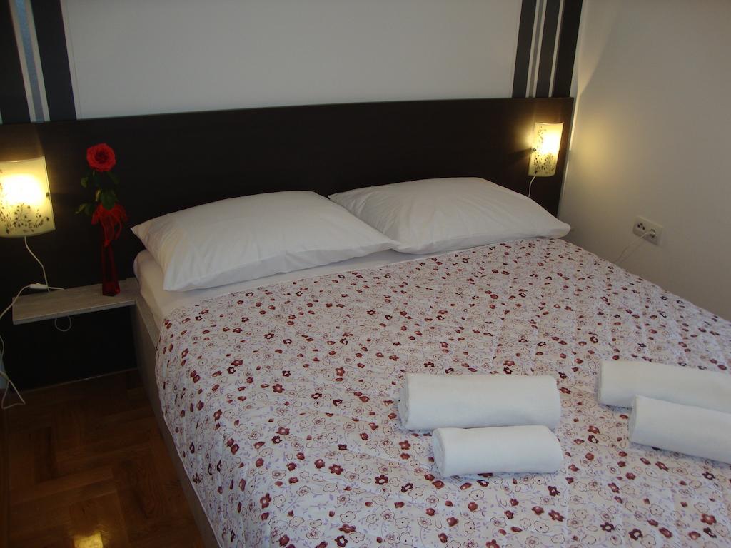 Apartments Marina Vodice Exterior foto
