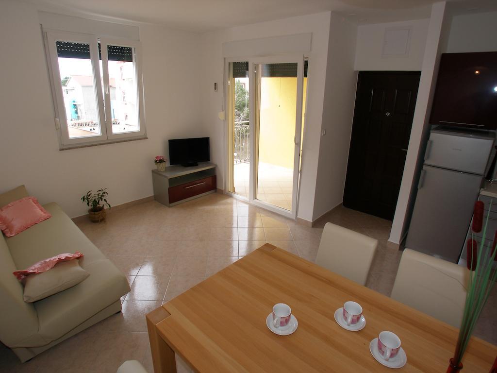Apartments Marina Vodice Cameră foto