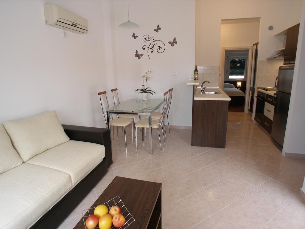 Apartments Marina Vodice Cameră foto