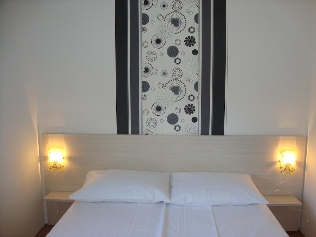 Apartments Marina Vodice Exterior foto