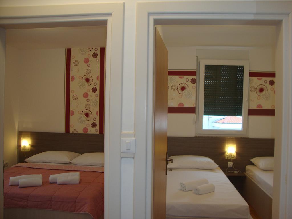 Apartments Marina Vodice Cameră foto